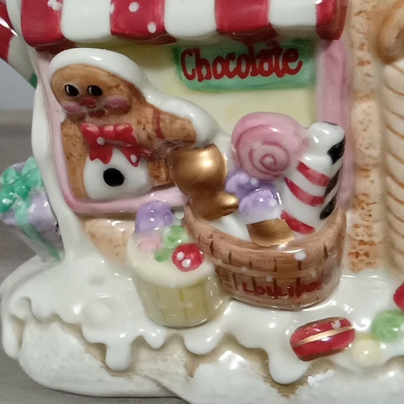 Fitz and Floyd Candy Lane Teapot New - Picture 7 of 11